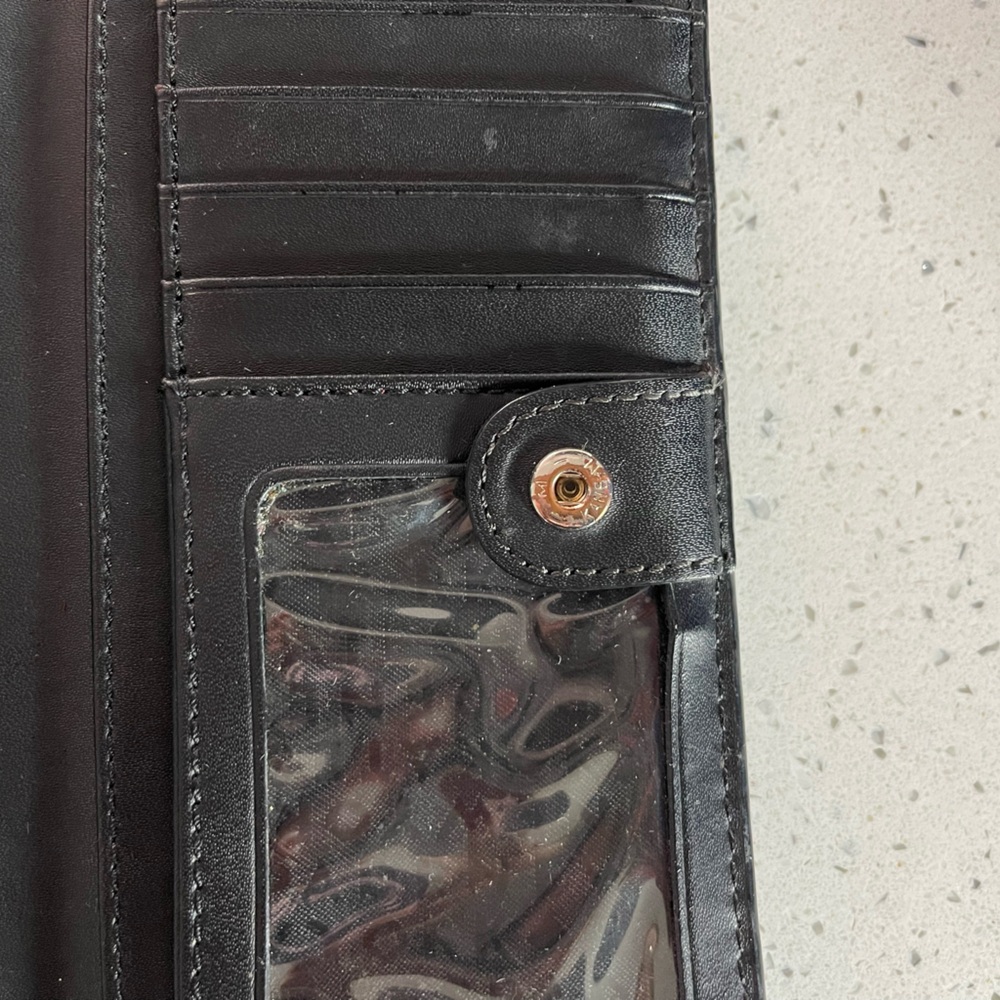 Kate Spade Wallet - Picture 6 of 10